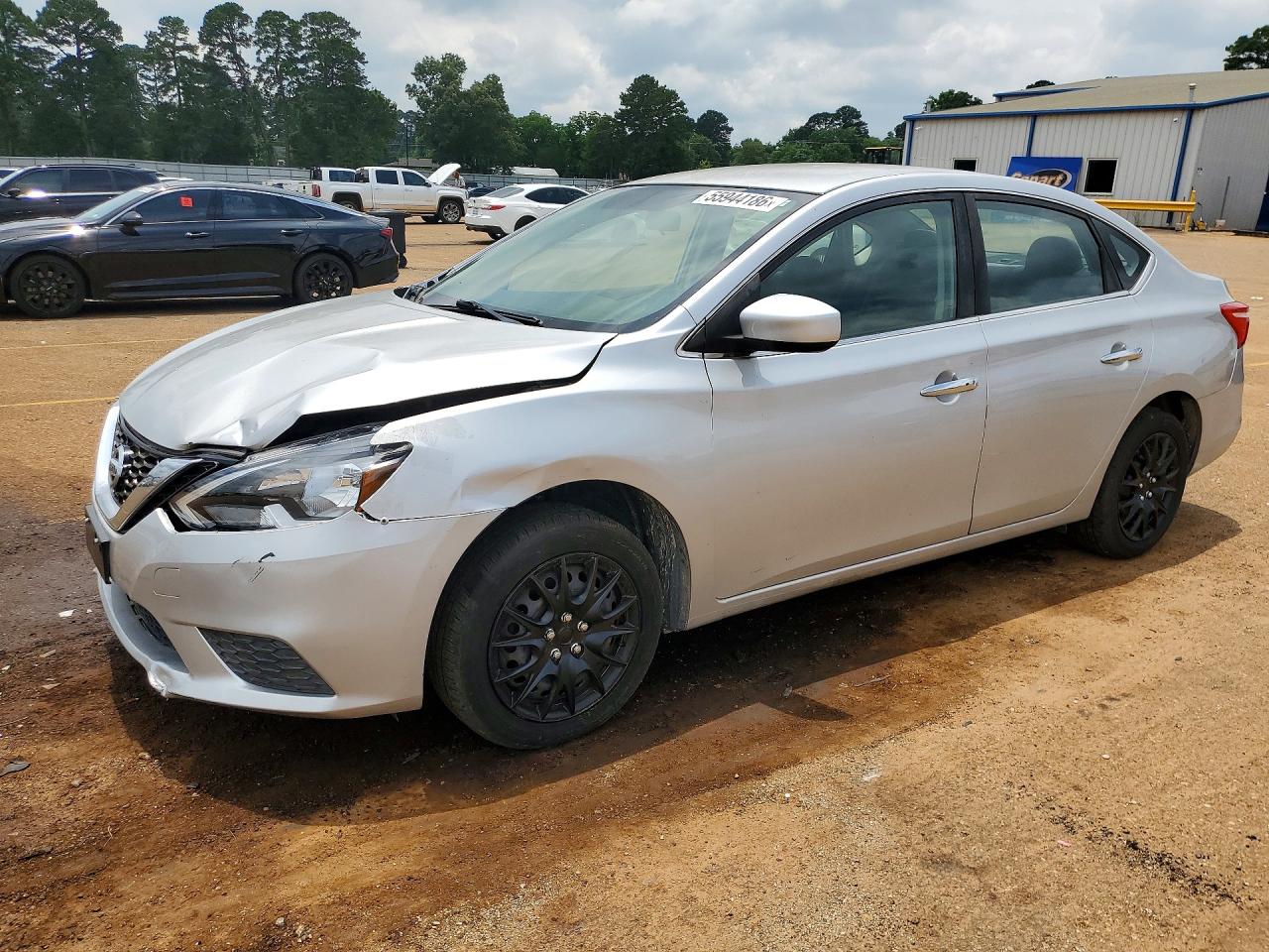 Salvage Nissan Sentra Image