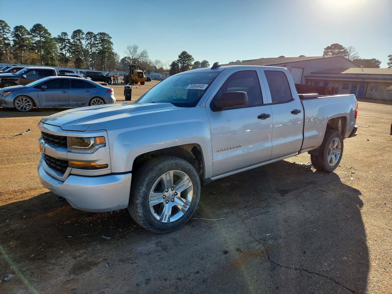 Salvage Chevrolet Silverado Ld Image