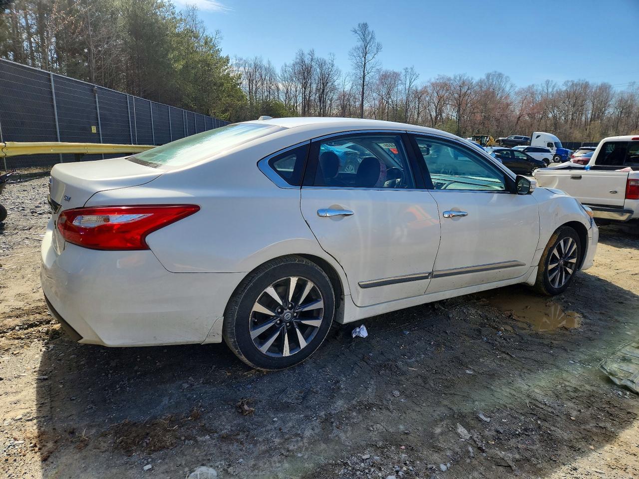 Nissan Altima 2.5 Sv