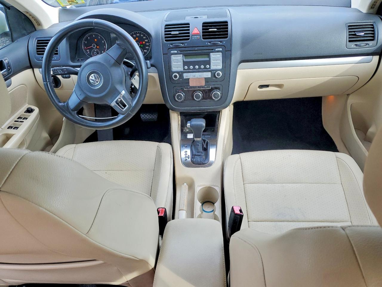 Volkswagen Jetta Se