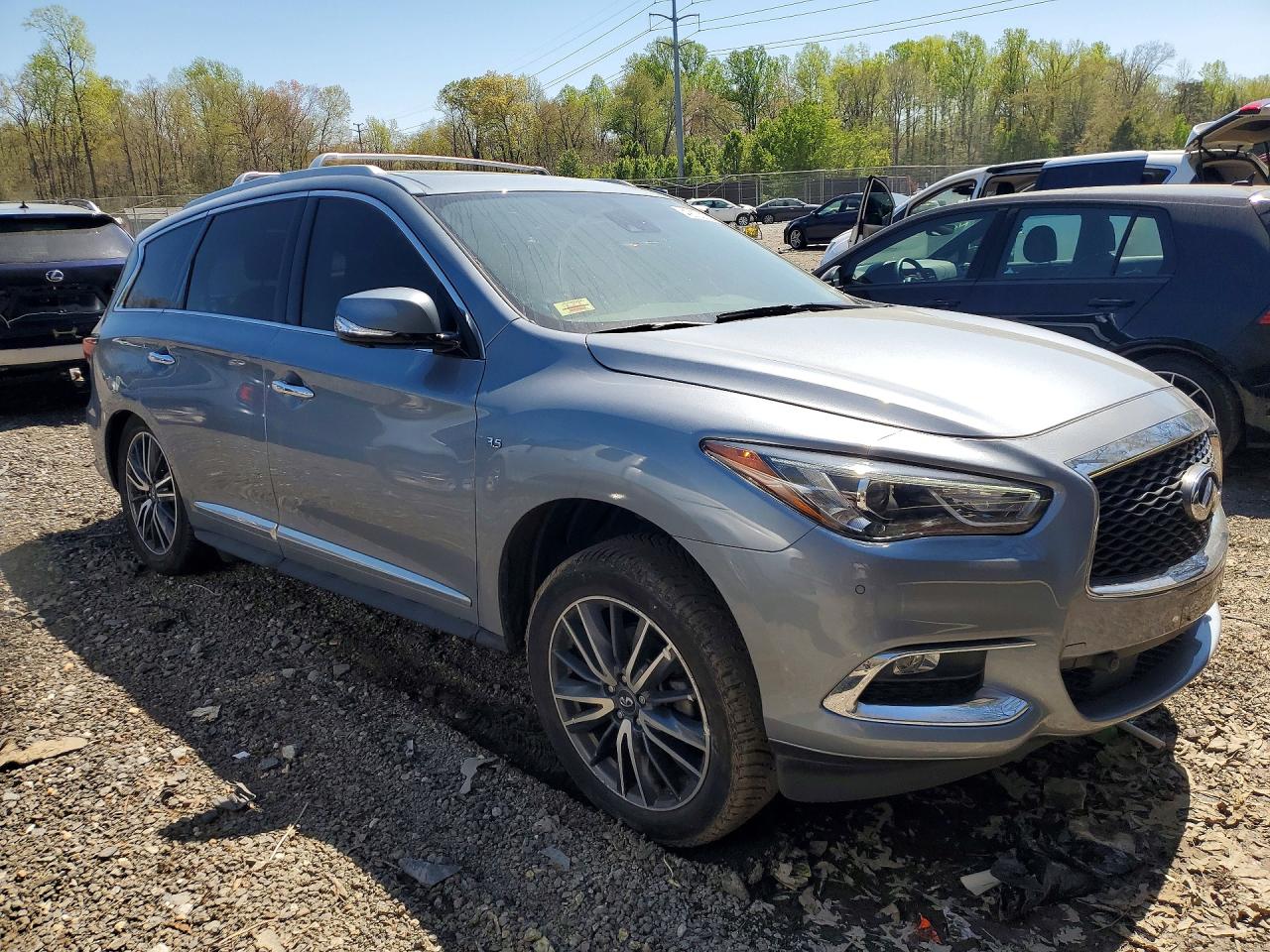 INFINITI Qx Base