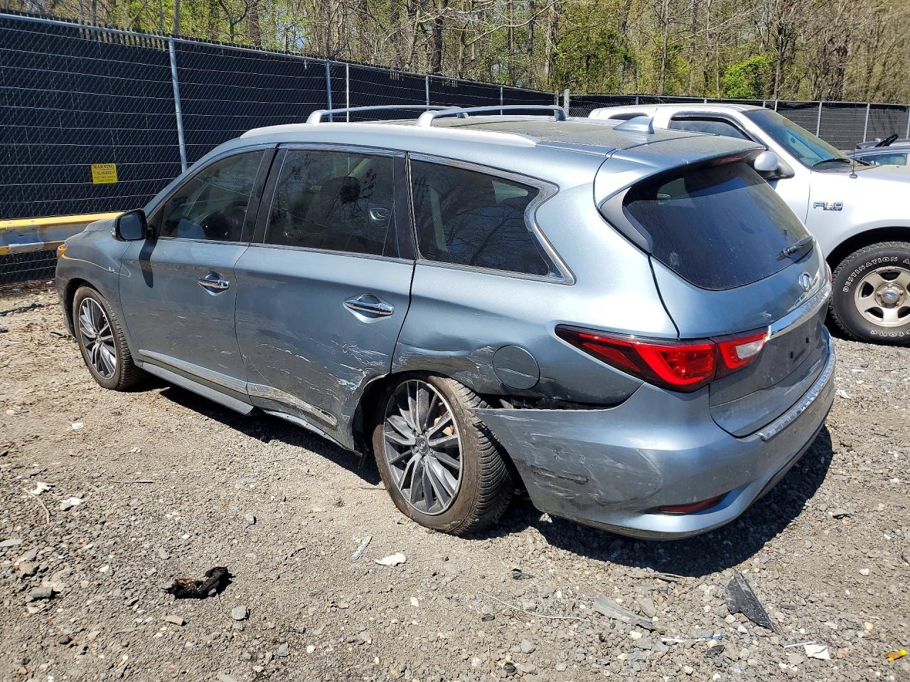 INFINITI Qx Base