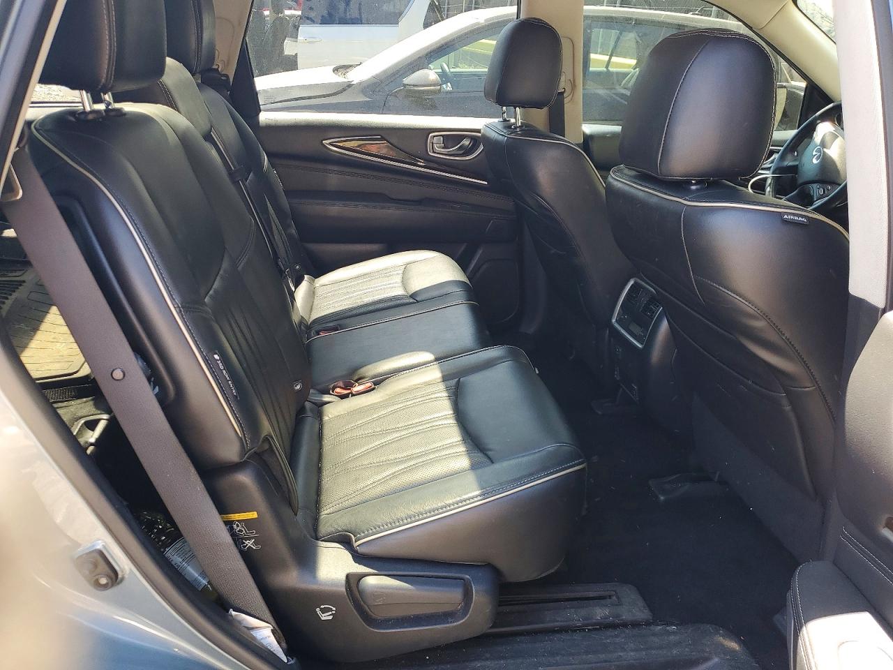 INFINITI Qx Base
