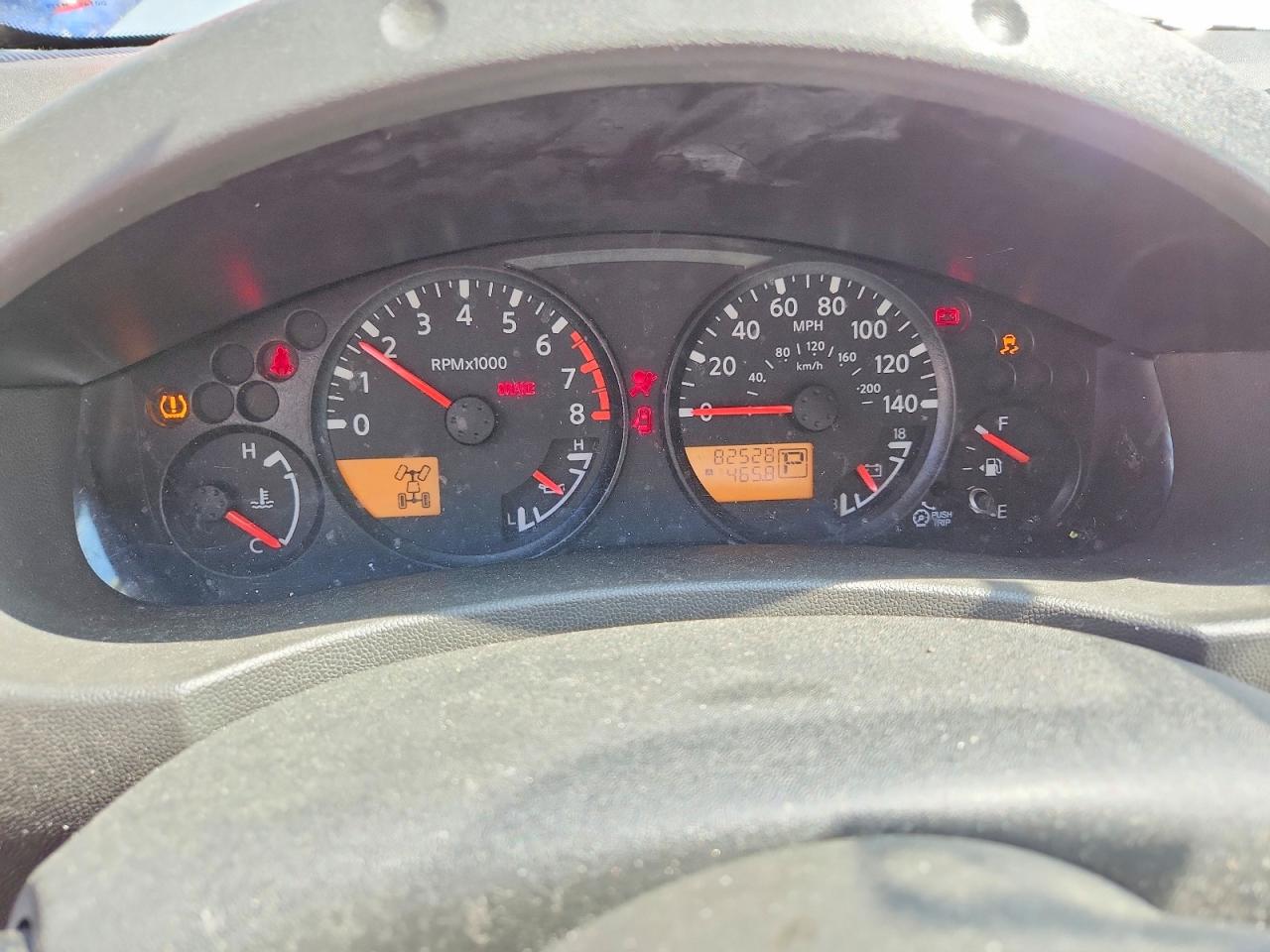 Nissan Frontier Sv V6