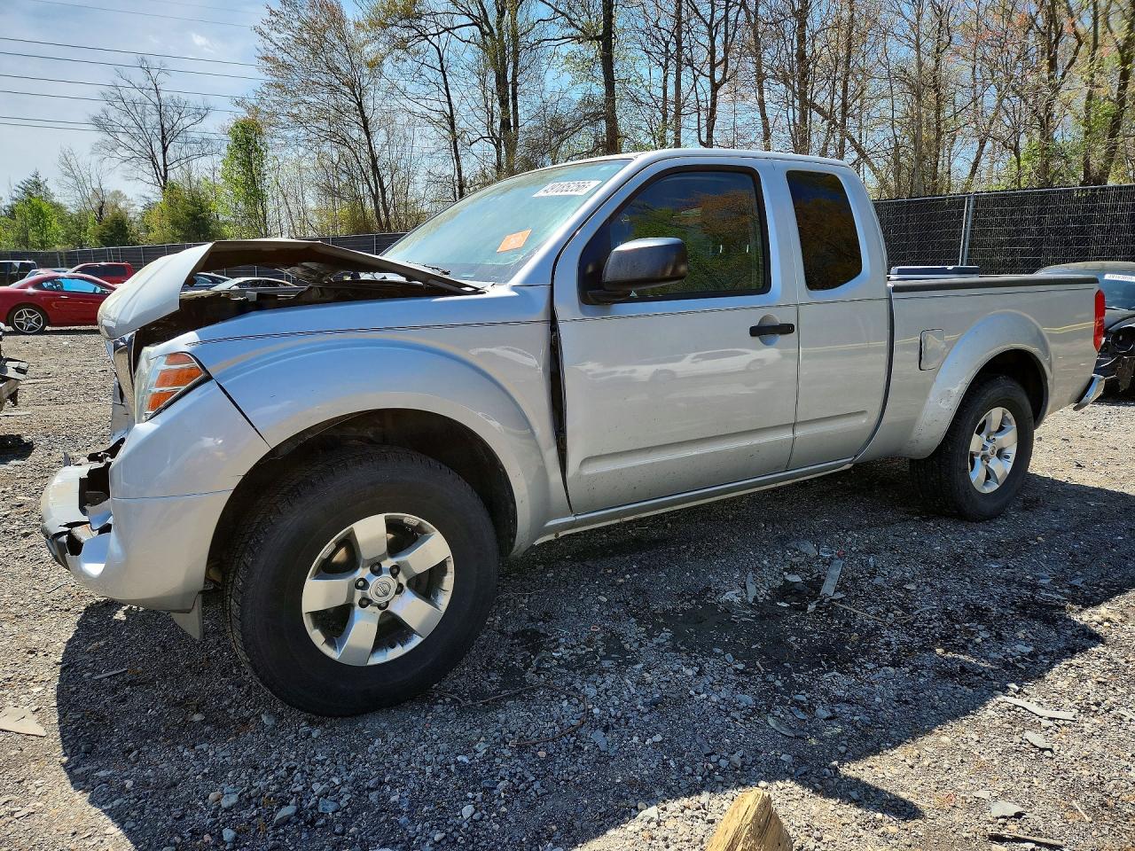 Salvage Nissan Frontier Image
