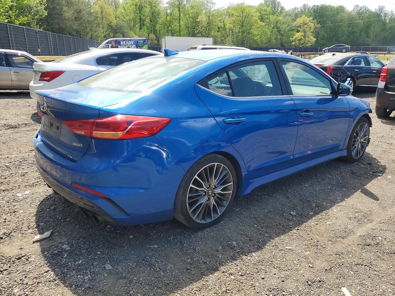 Hyundai ELANTRA Sport