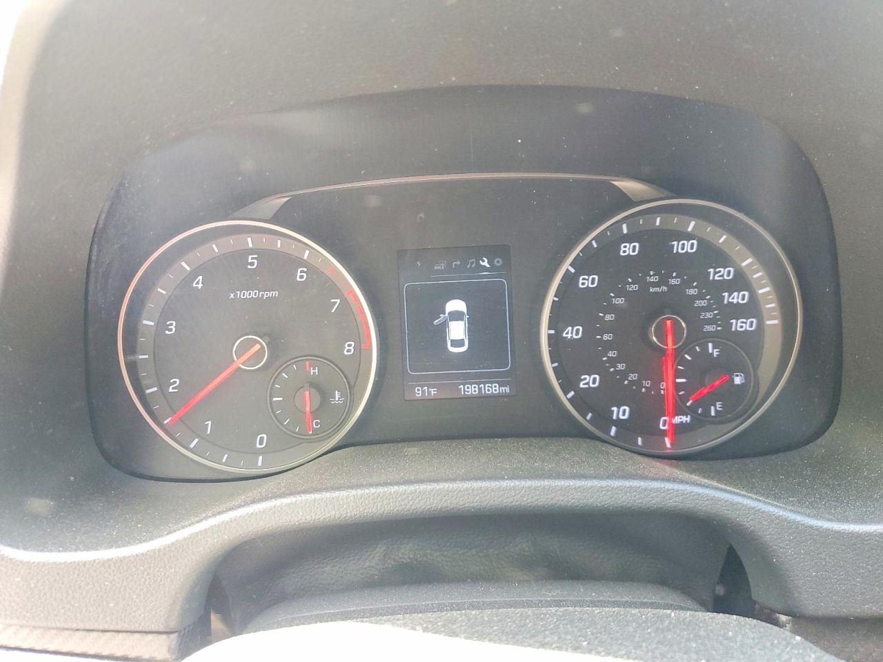 Hyundai ELANTRA Sport