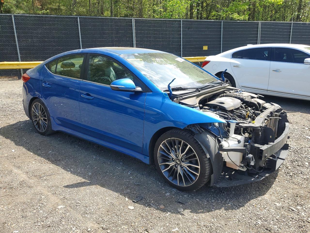 Hyundai ELANTRA Sport