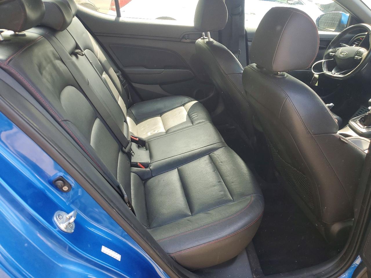 Hyundai ELANTRA Sport