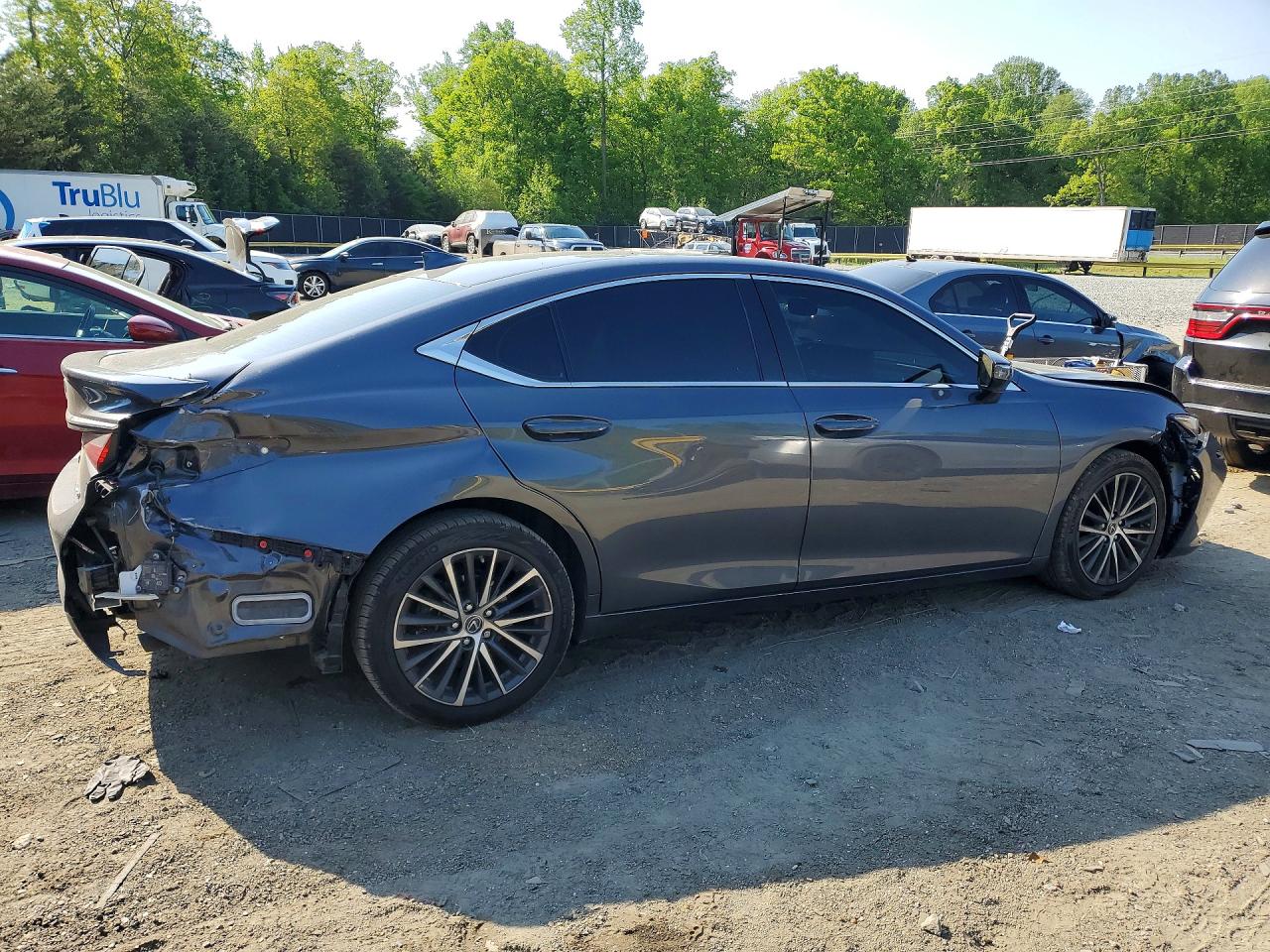 Lexus Es Base