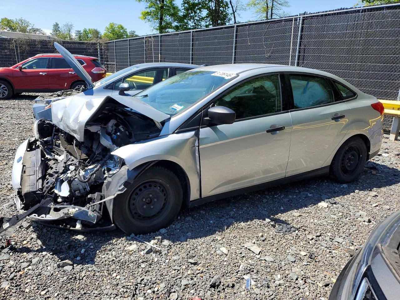 Salvage Ford Focus Image