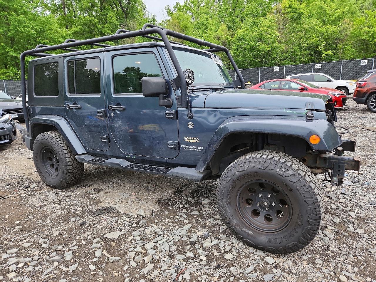 Jeep Wrangler Sahara