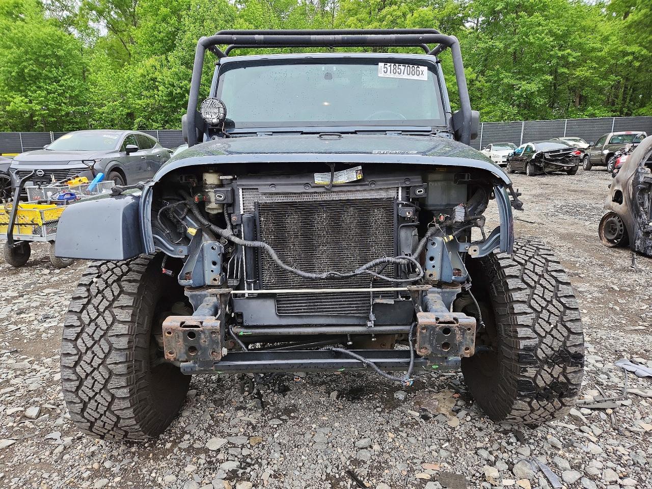 Jeep Wrangler Sahara