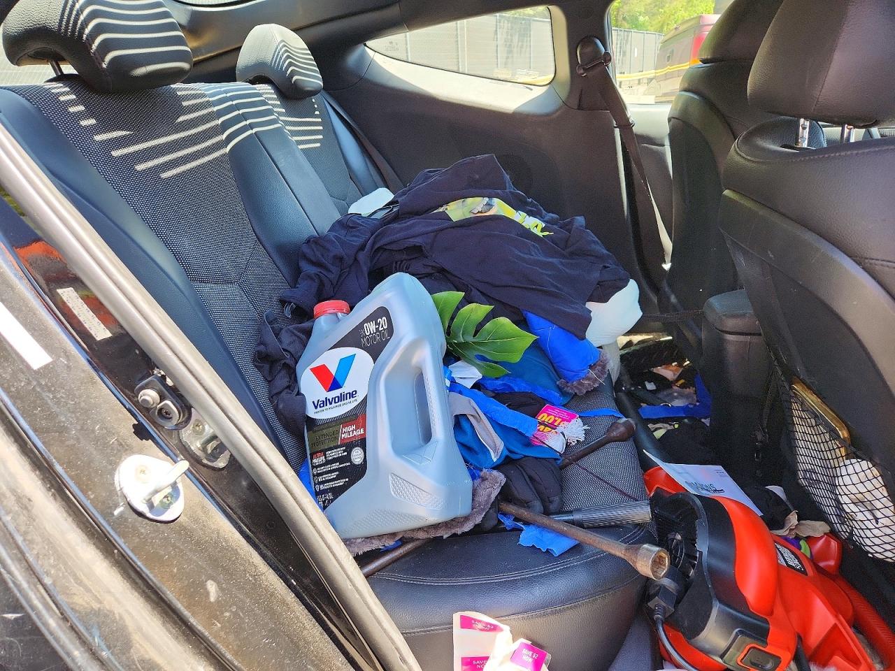 Hyundai VELOSTER Base