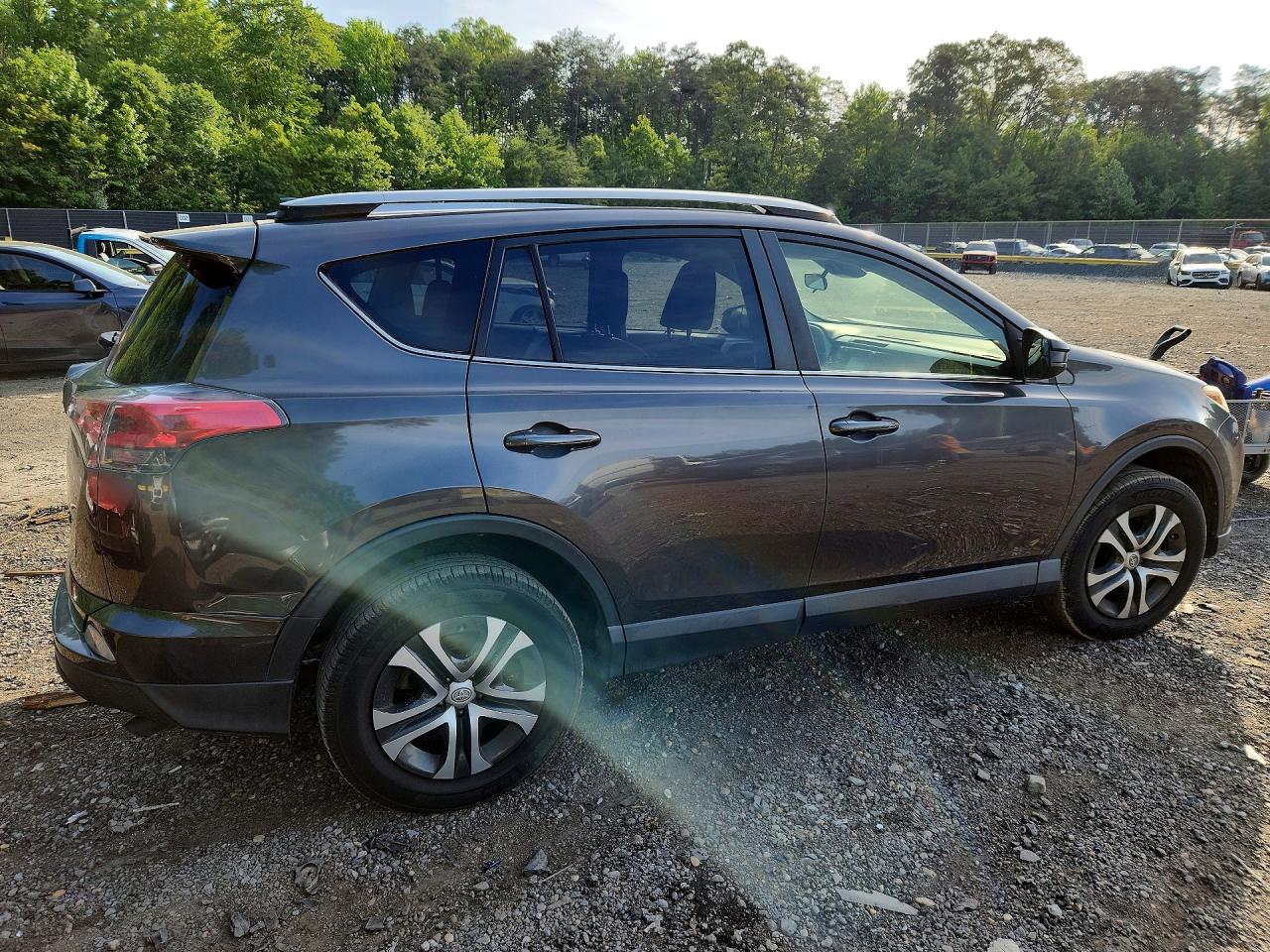 Toyota RAV4 Le