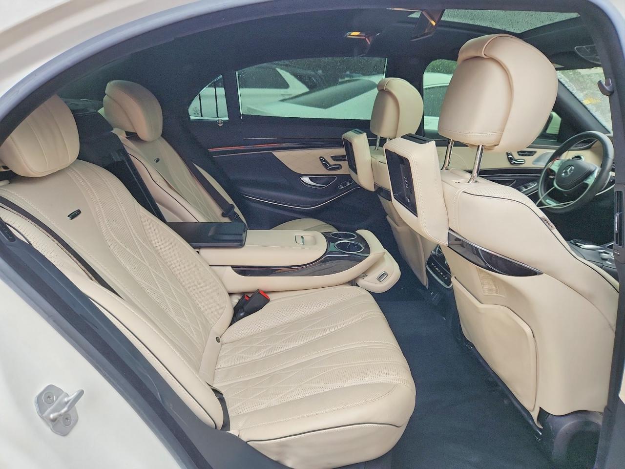 Mercedes-Benz S-Class 63 Amg