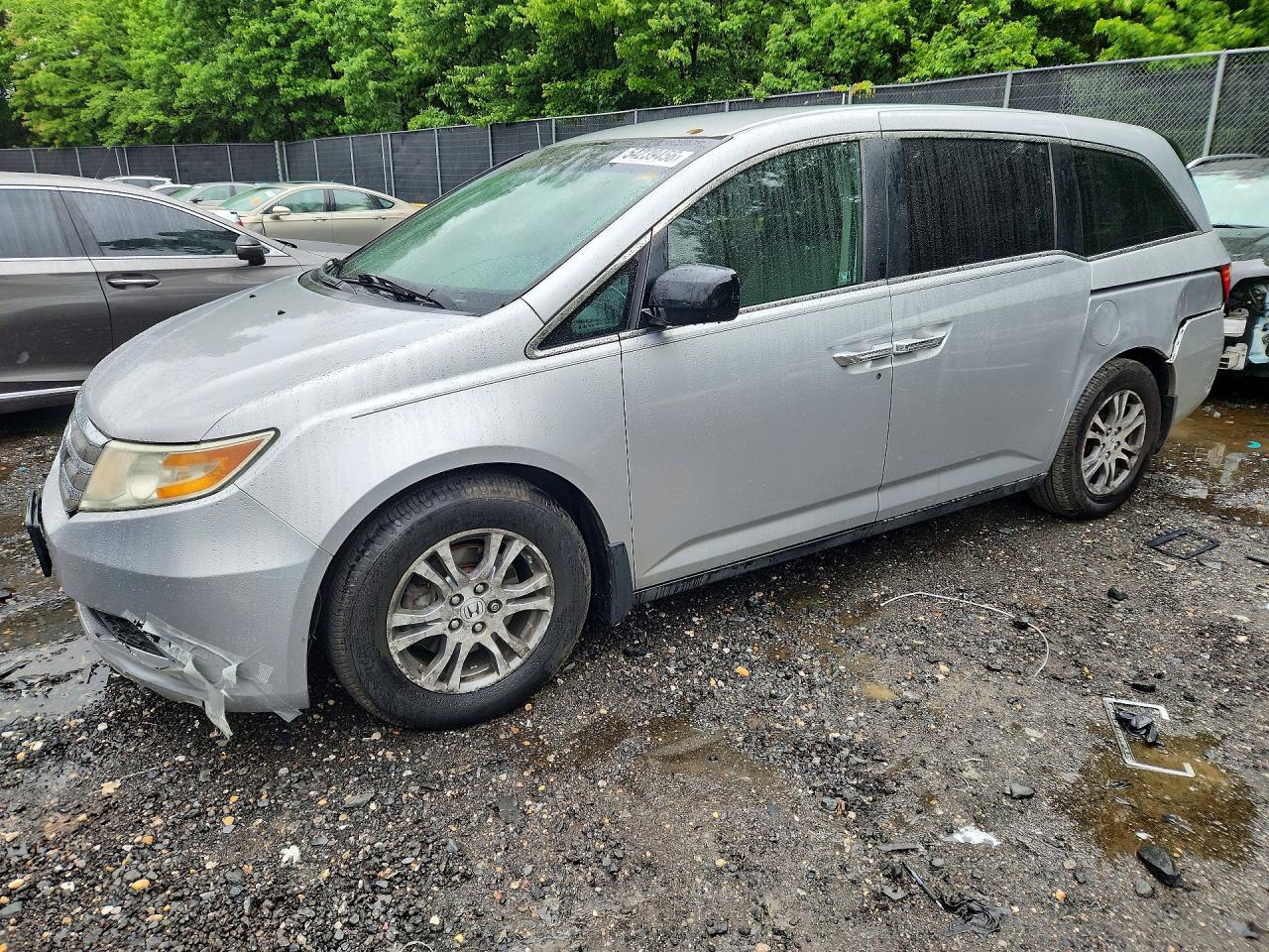 Salvage Honda Odyssey Image