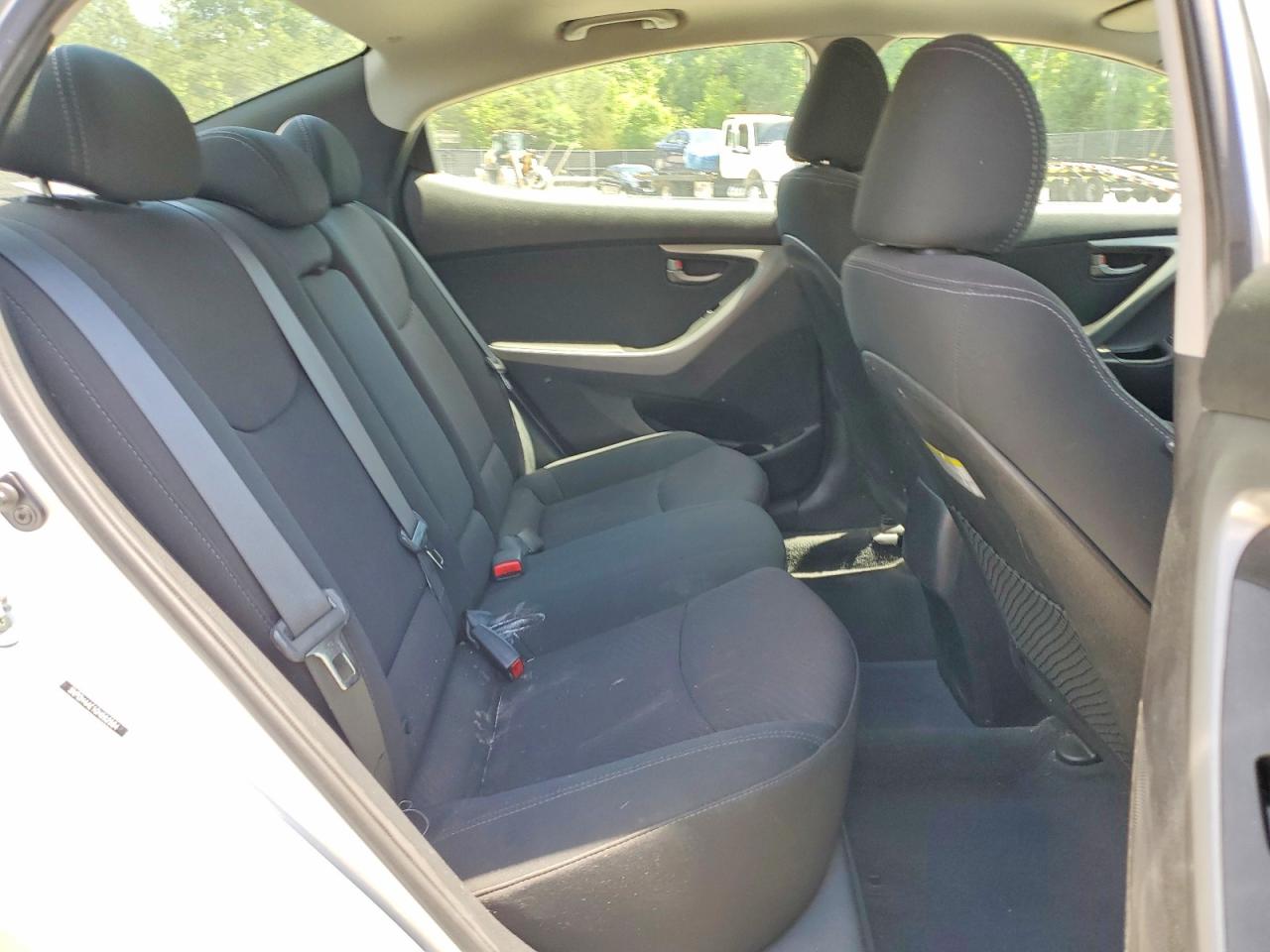 Hyundai ELANTRA Value Edition