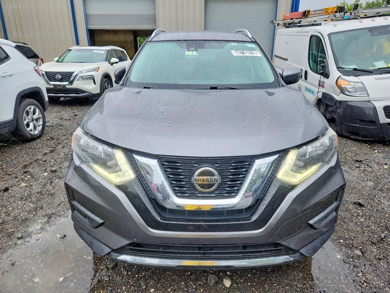 Nissan Rogue Sv