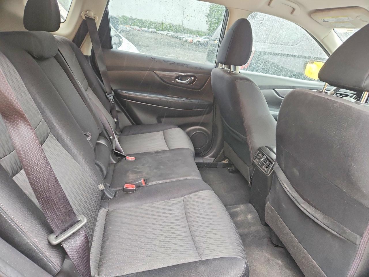 Nissan Rogue Sv