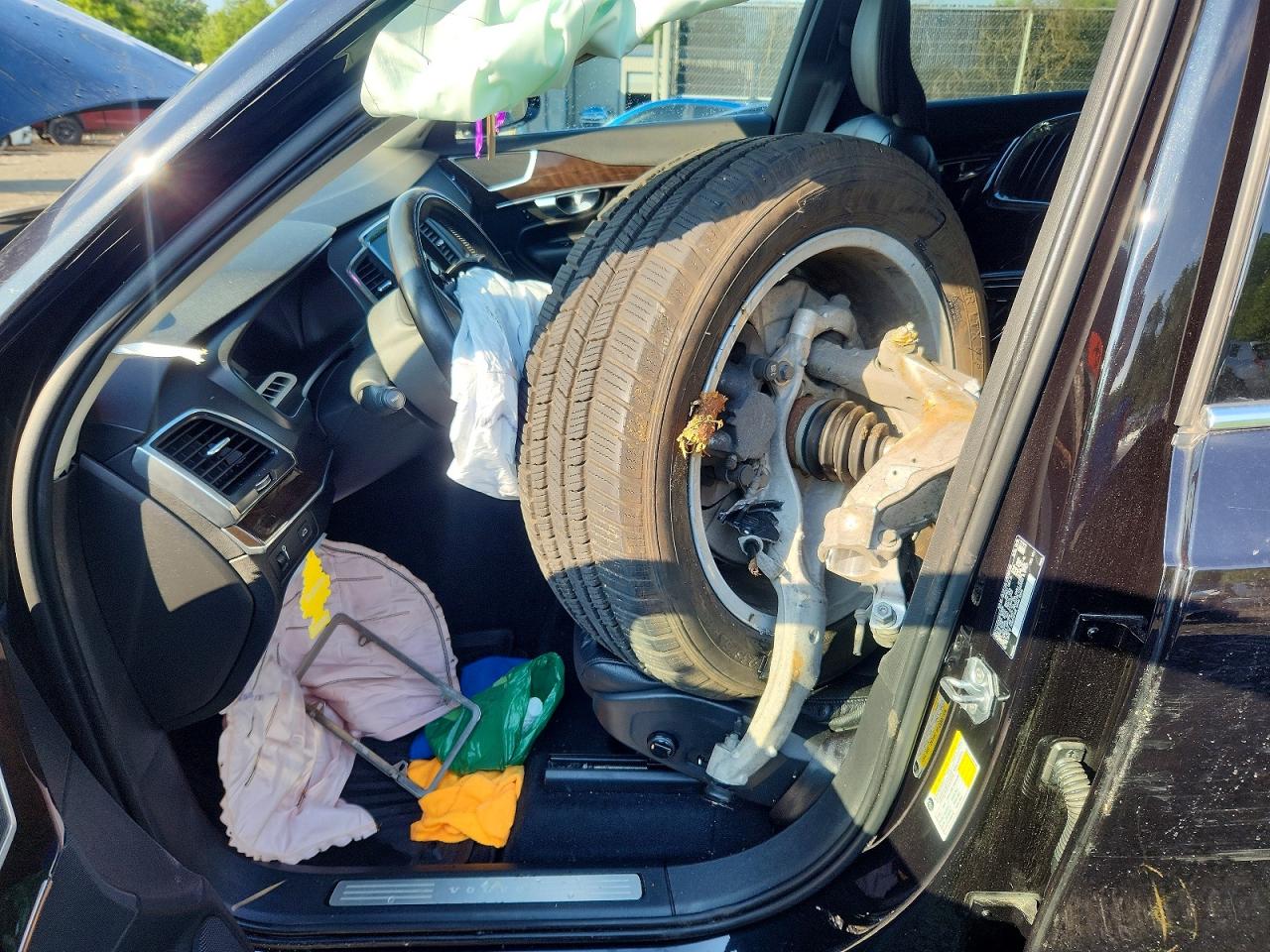 Volvo XC90 T6 Momentum