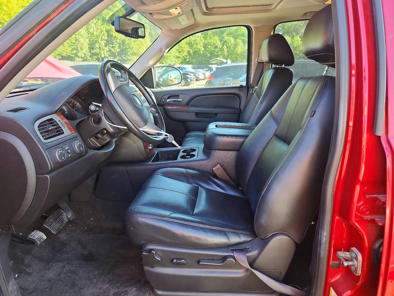 Chevrolet Suburban K1500 Lt