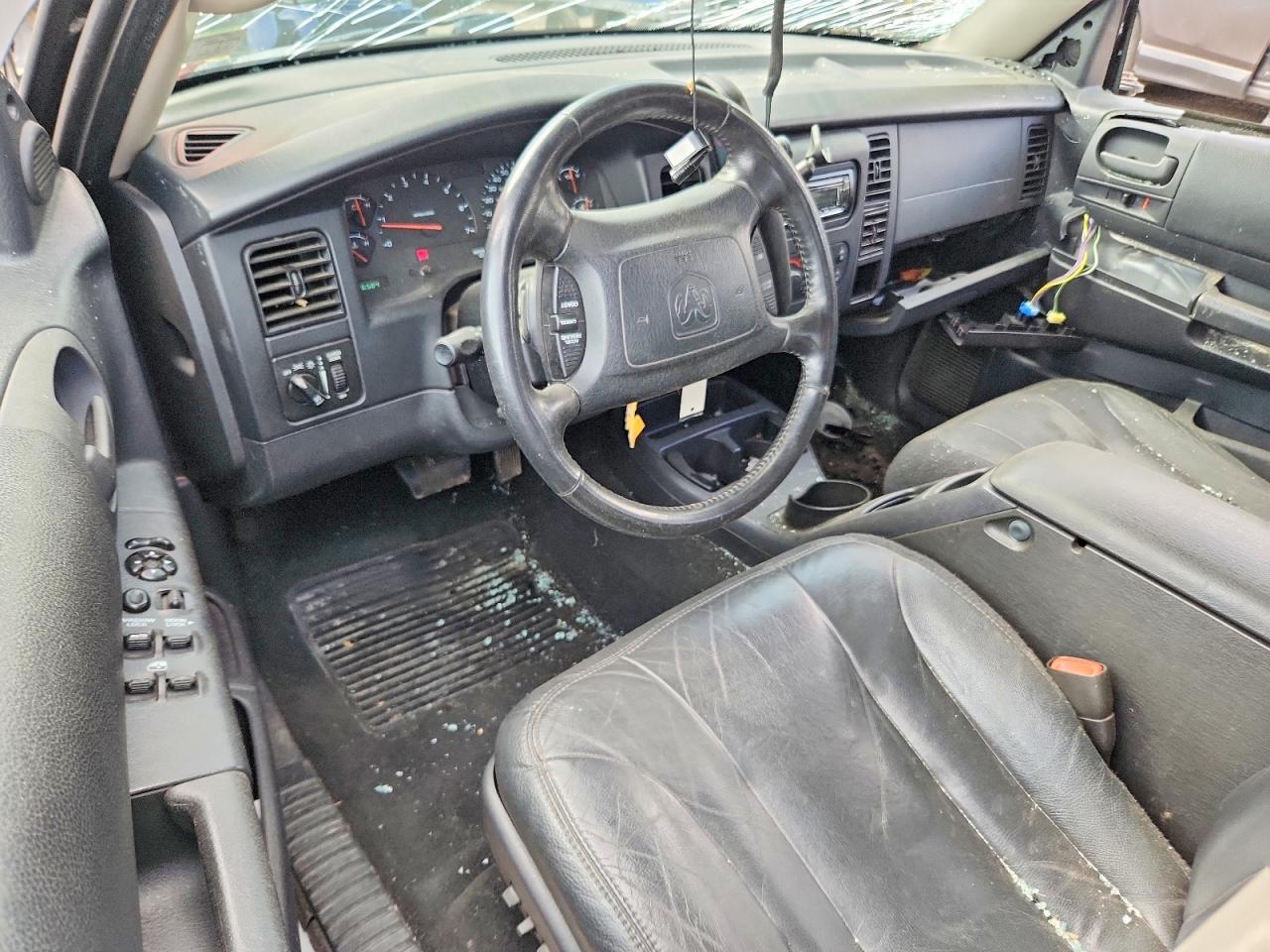Dodge Dakota Quad Slt