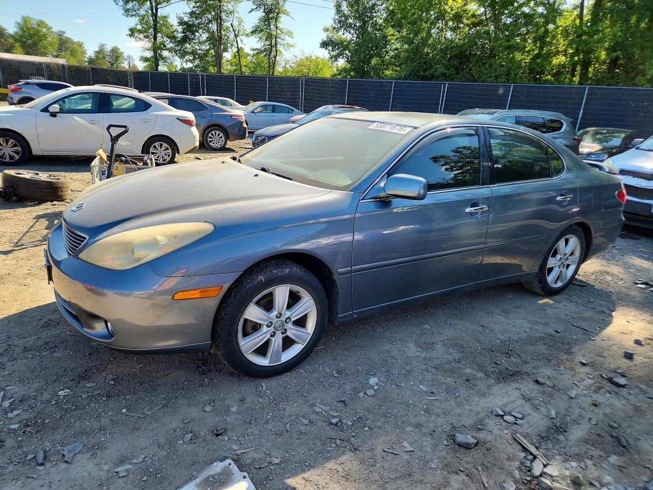 Salvage Lexus Es Image