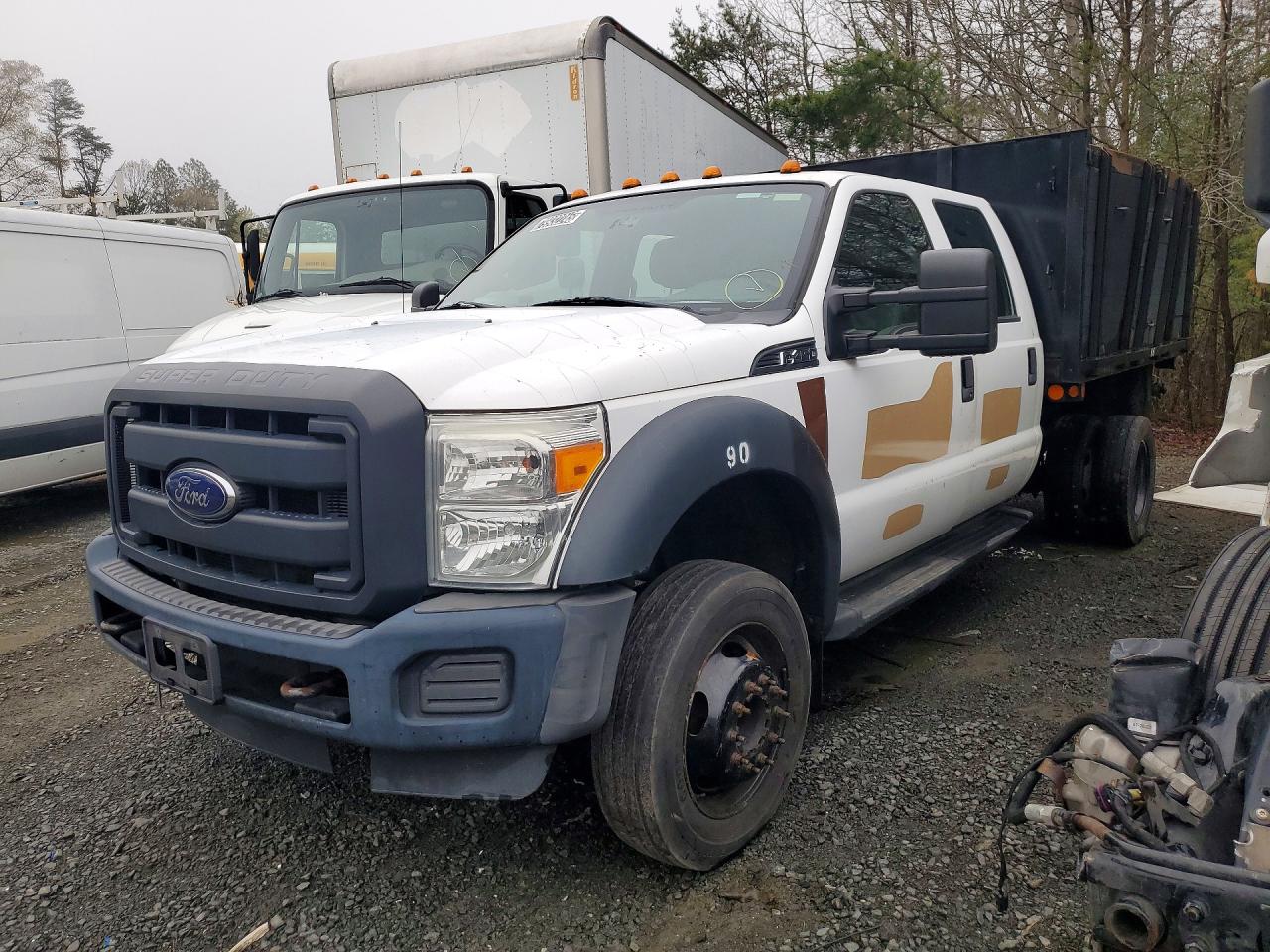 Salvage Ford F-450 Image