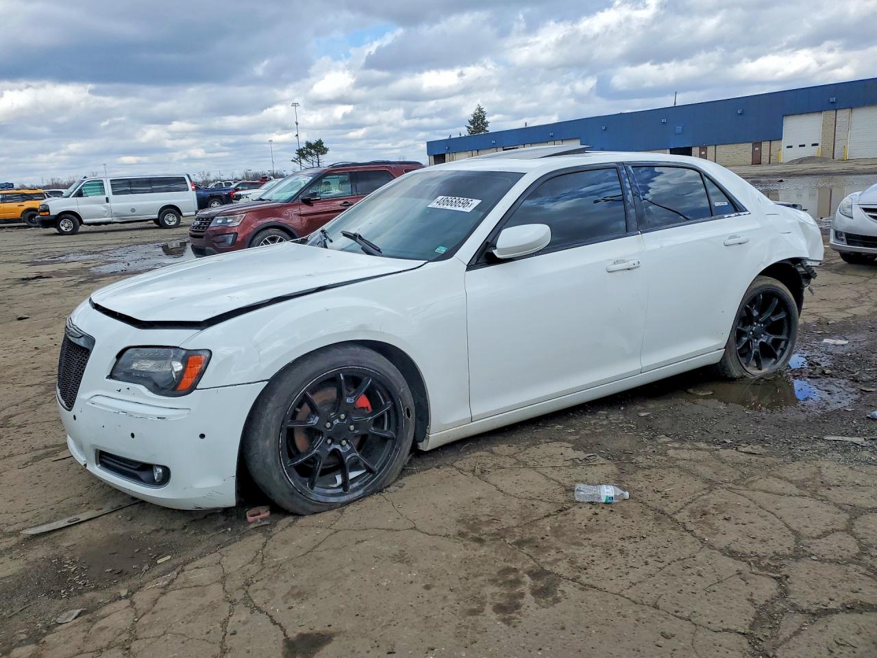 Salvage Chrysler 300 Image