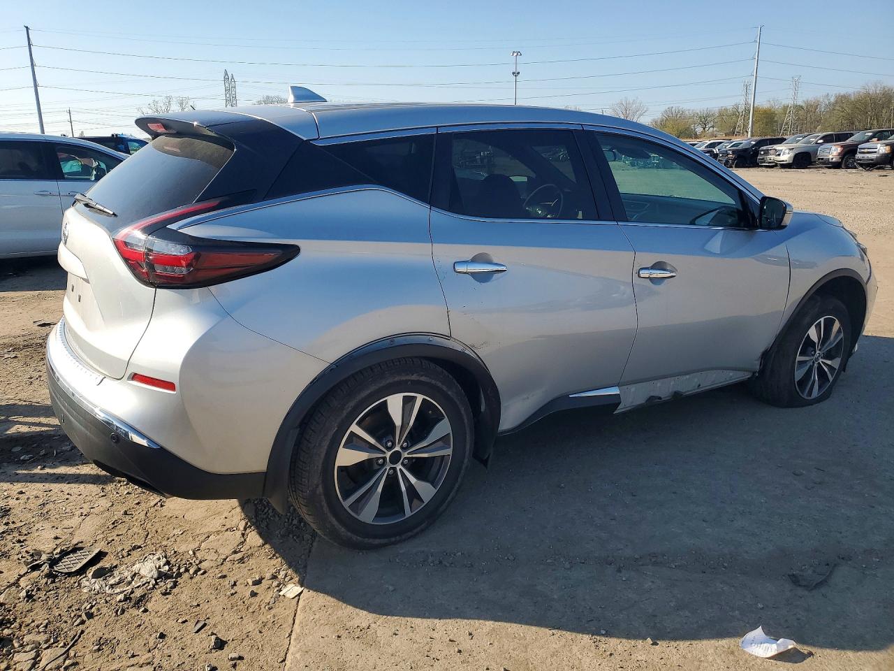 Nissan Murano S