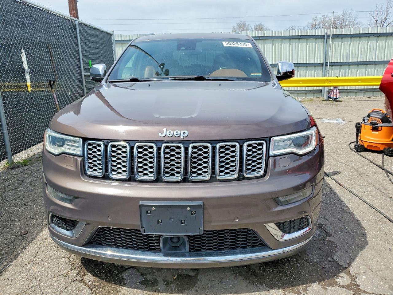 Jeep Cherokee Summit