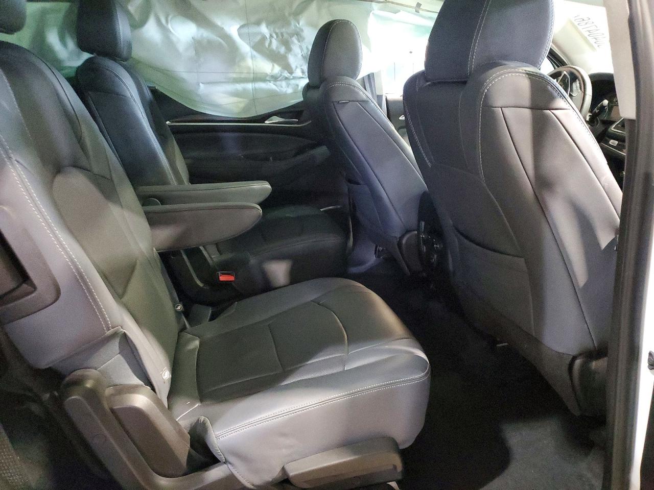 Buick Enclave Essence
