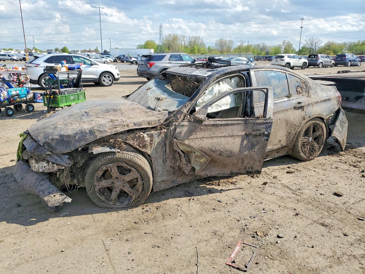 Salvage BMW 3 Series Image