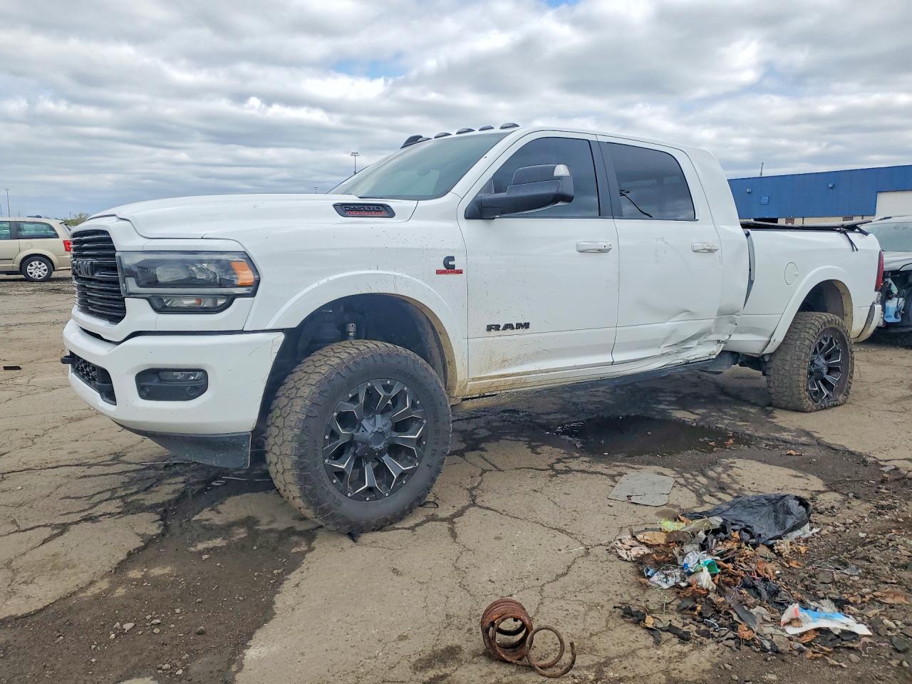 Salvage Ram 2500 Image