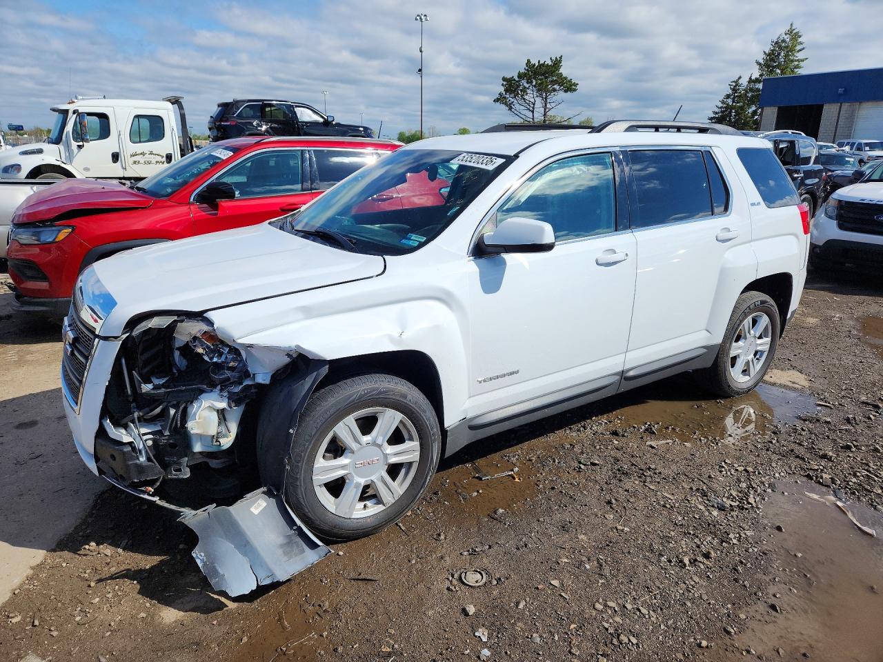 Salvage GMC Terrain Image