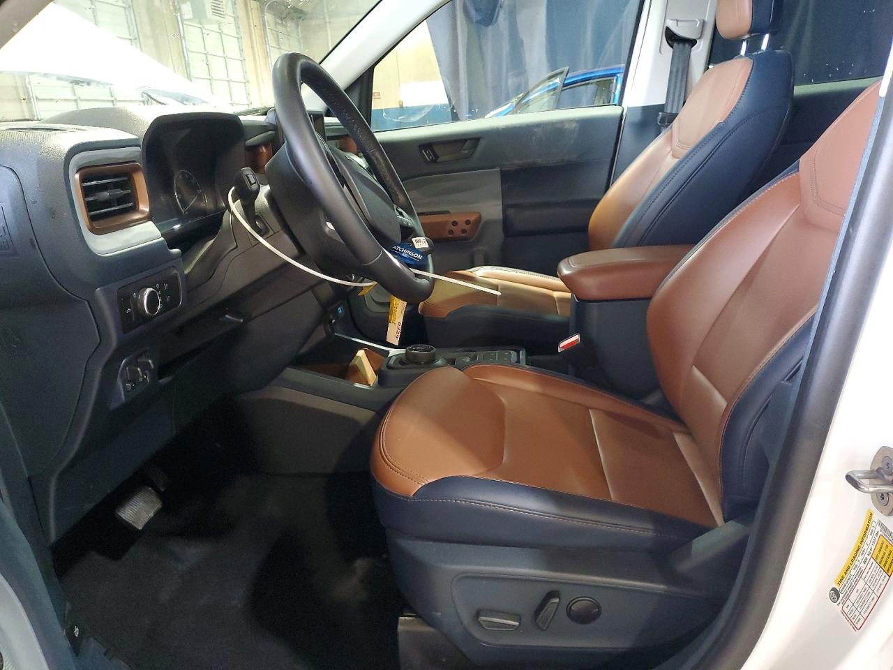 Ford Maverick Lariat