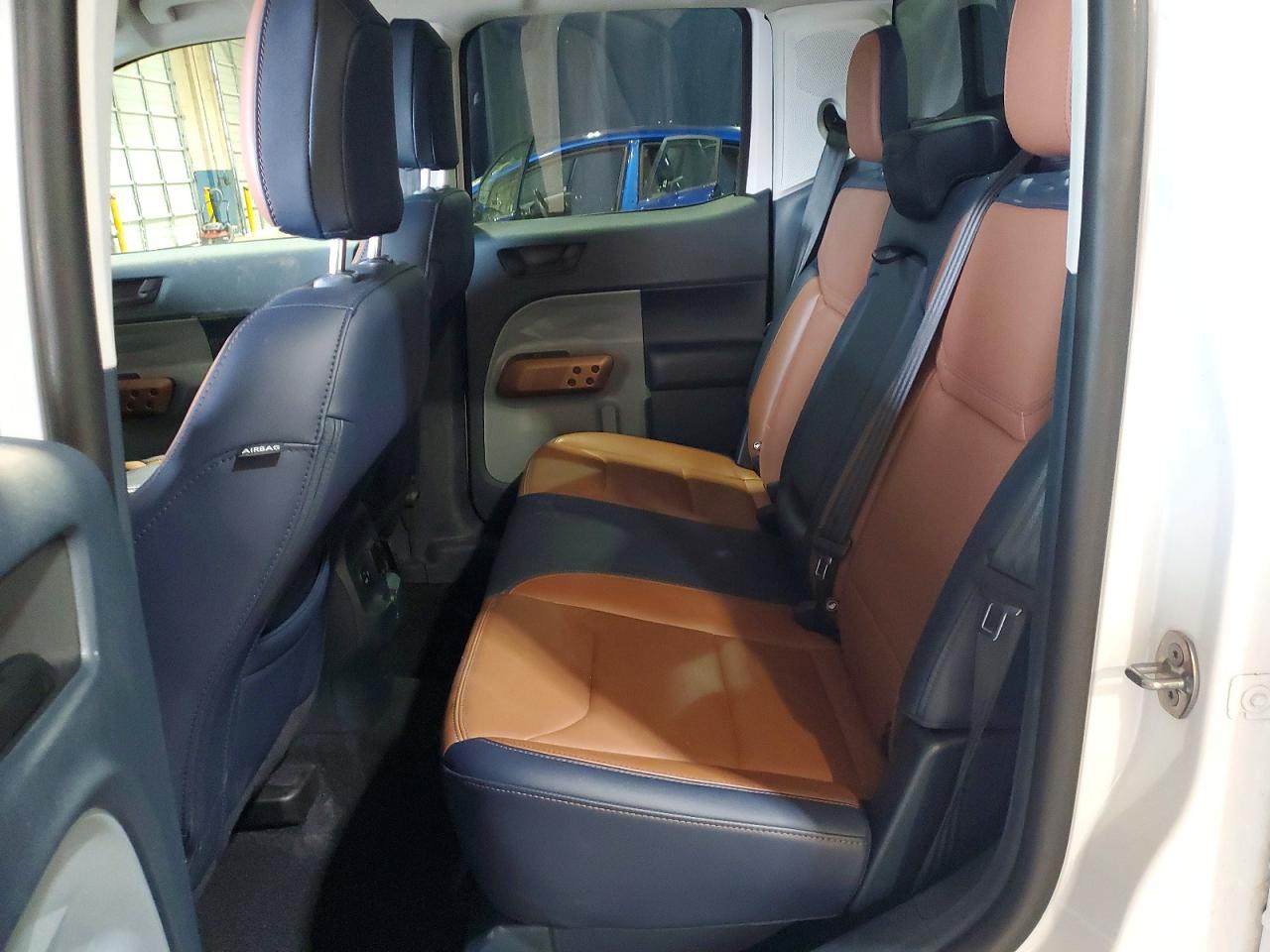 Ford Maverick Lariat