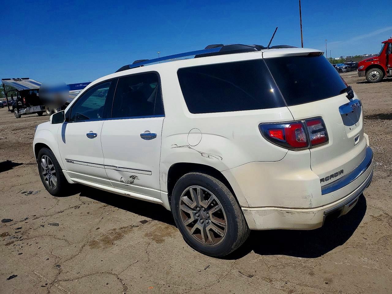 GMC Acadia Denali