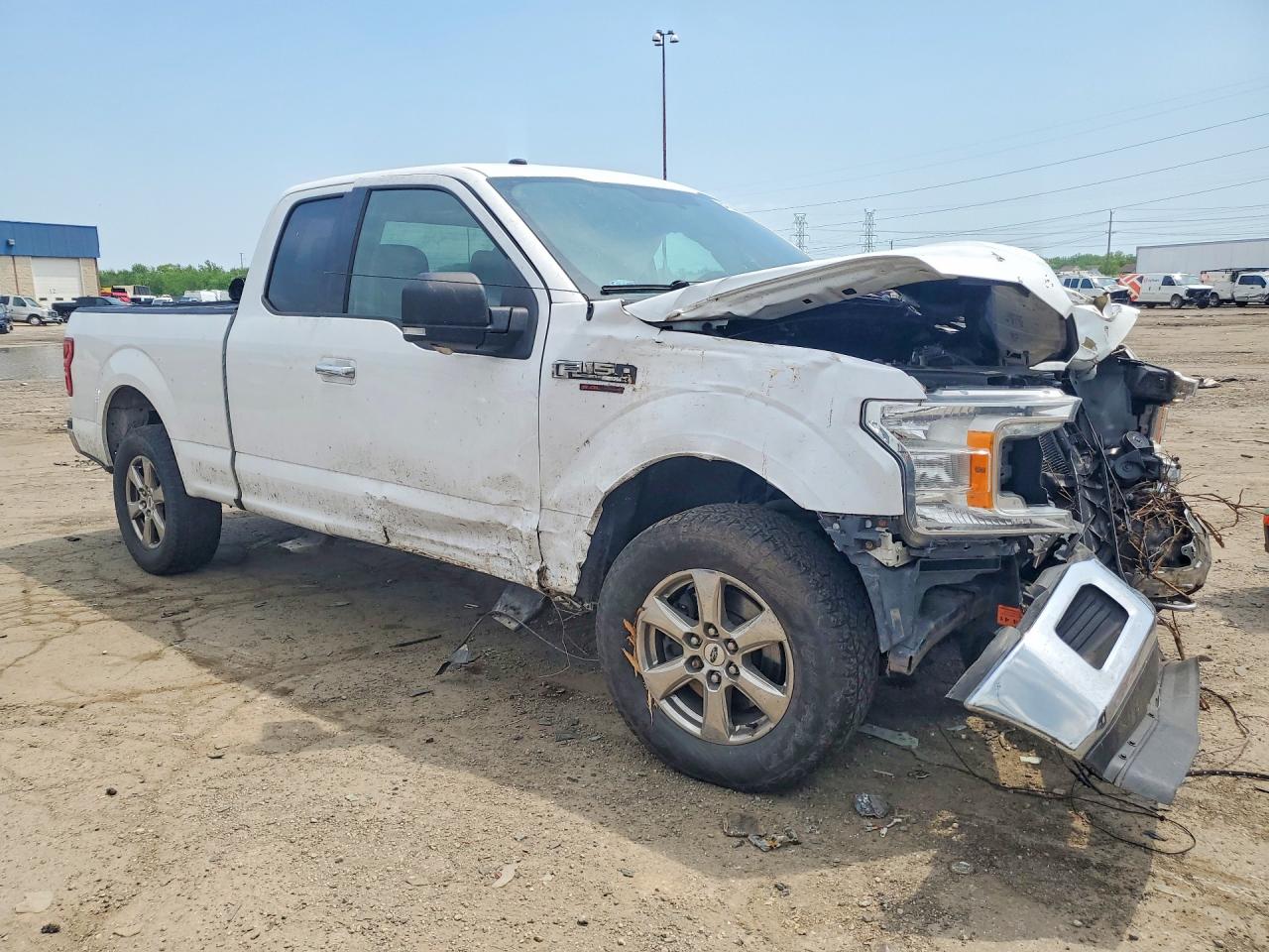 Ford F-150 Super Cab