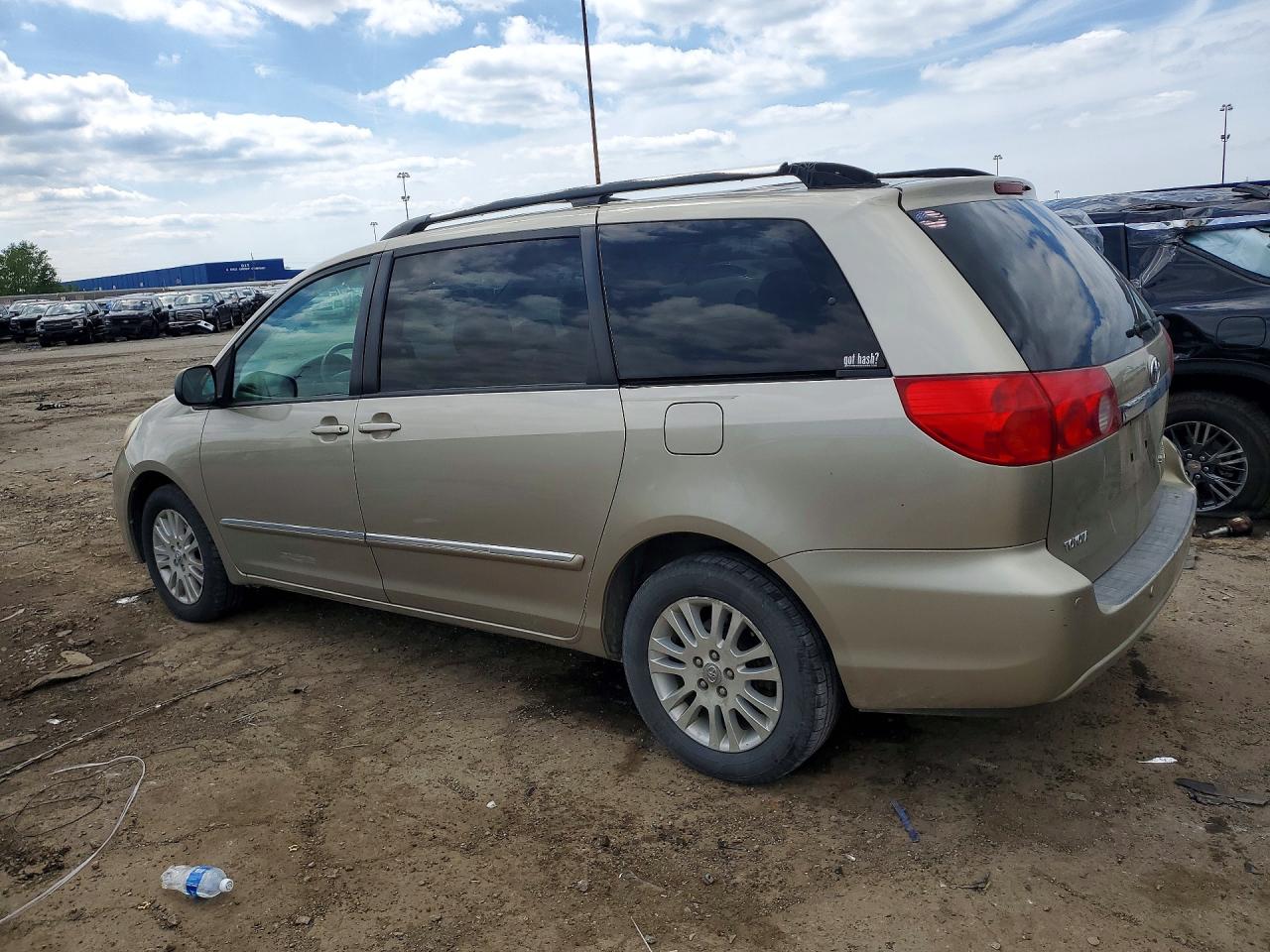 Toyota Sienna Xle Limited 7-passenger