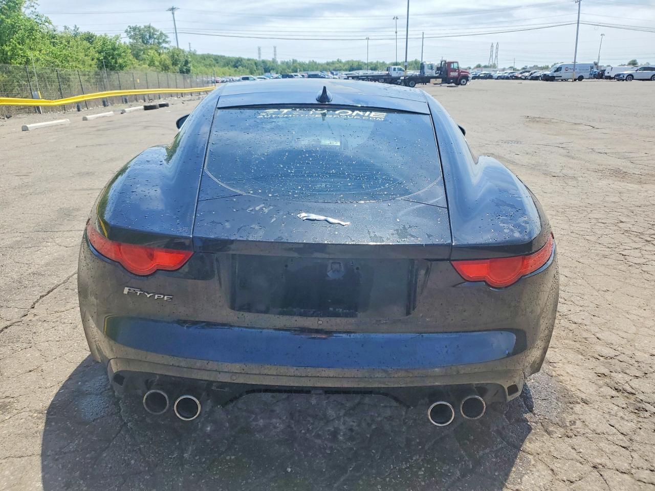 Jaguar F-TYPE R