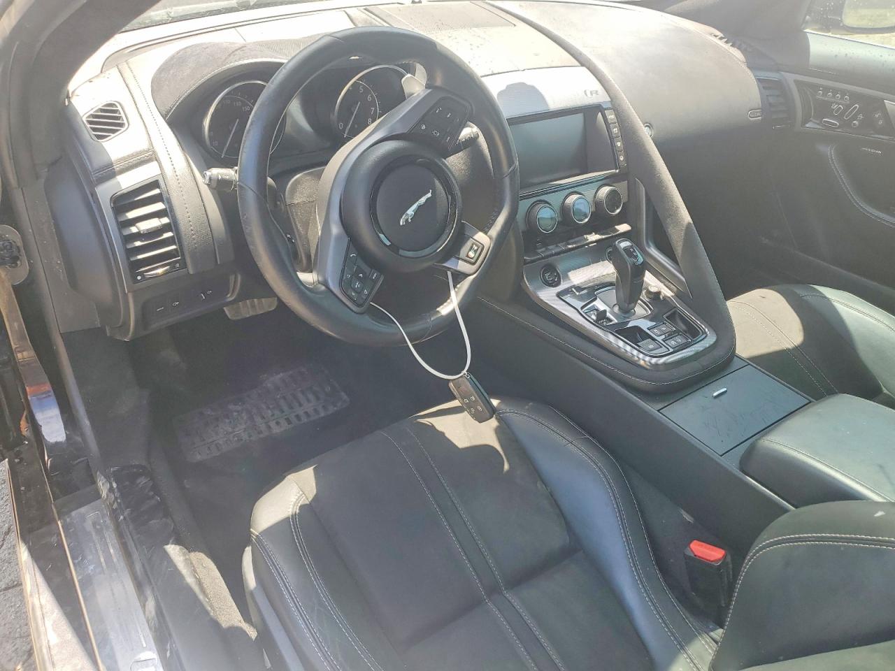 Jaguar F-TYPE R
