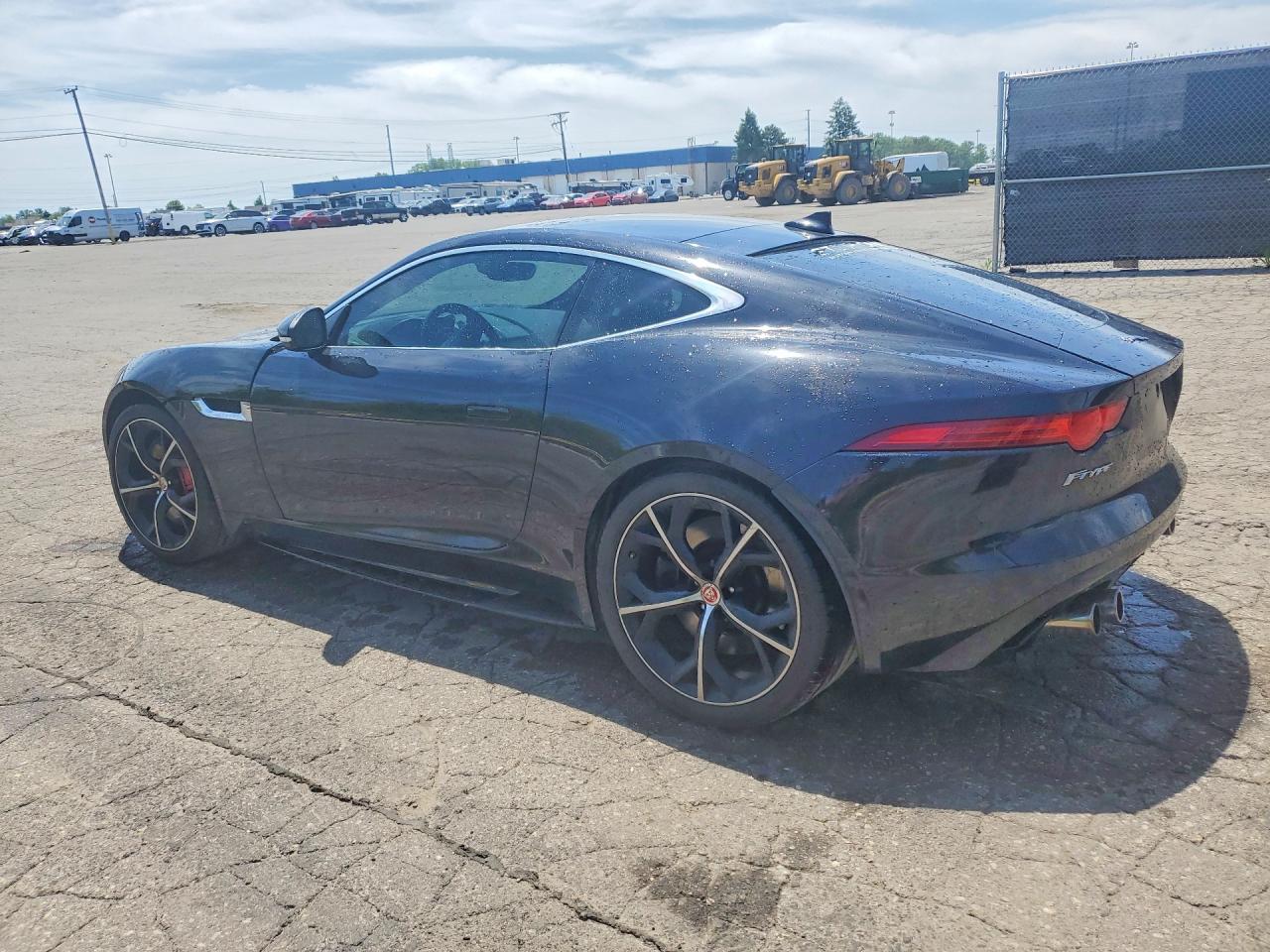Jaguar F-TYPE R