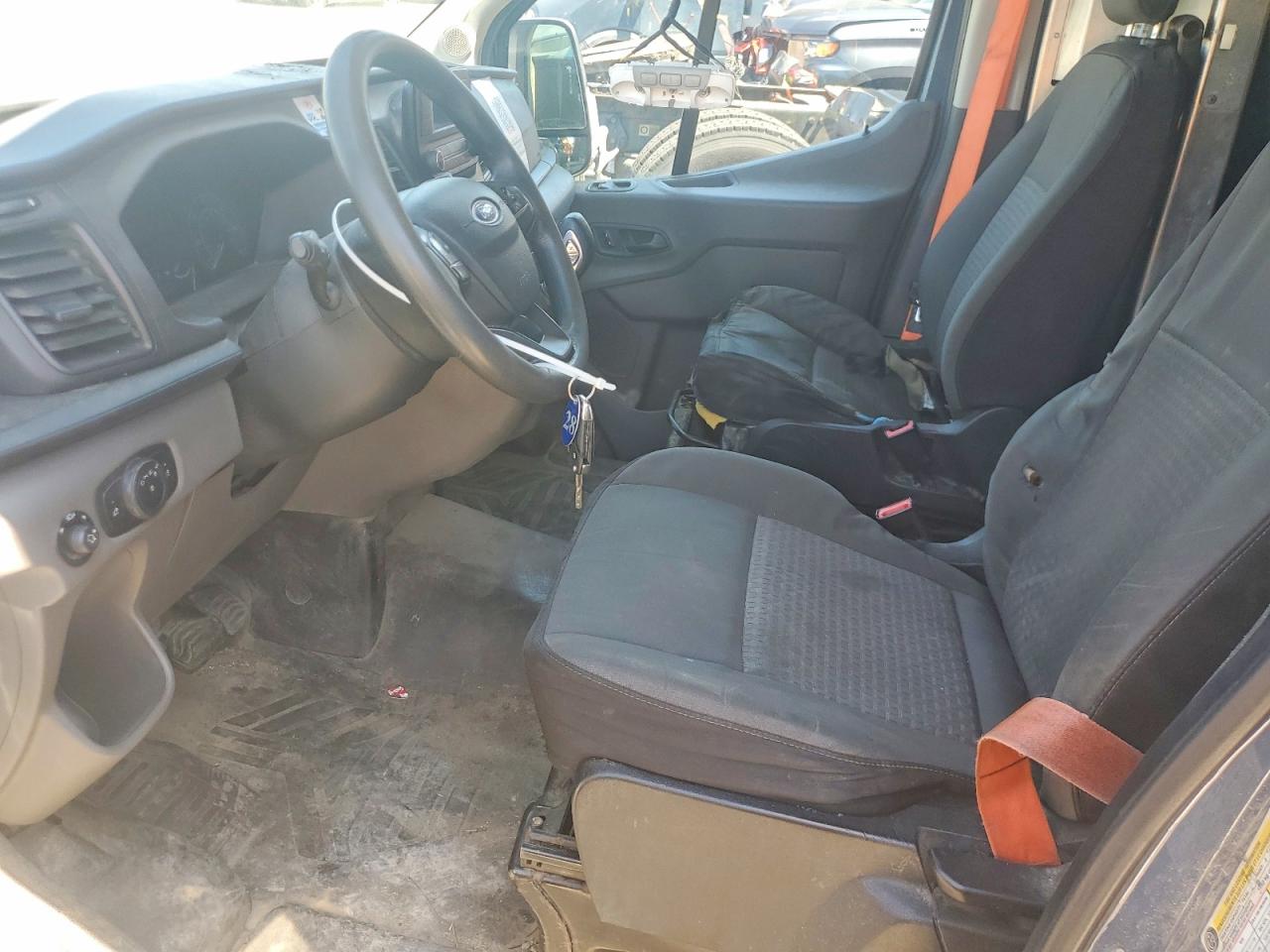 Ford Transit T-250