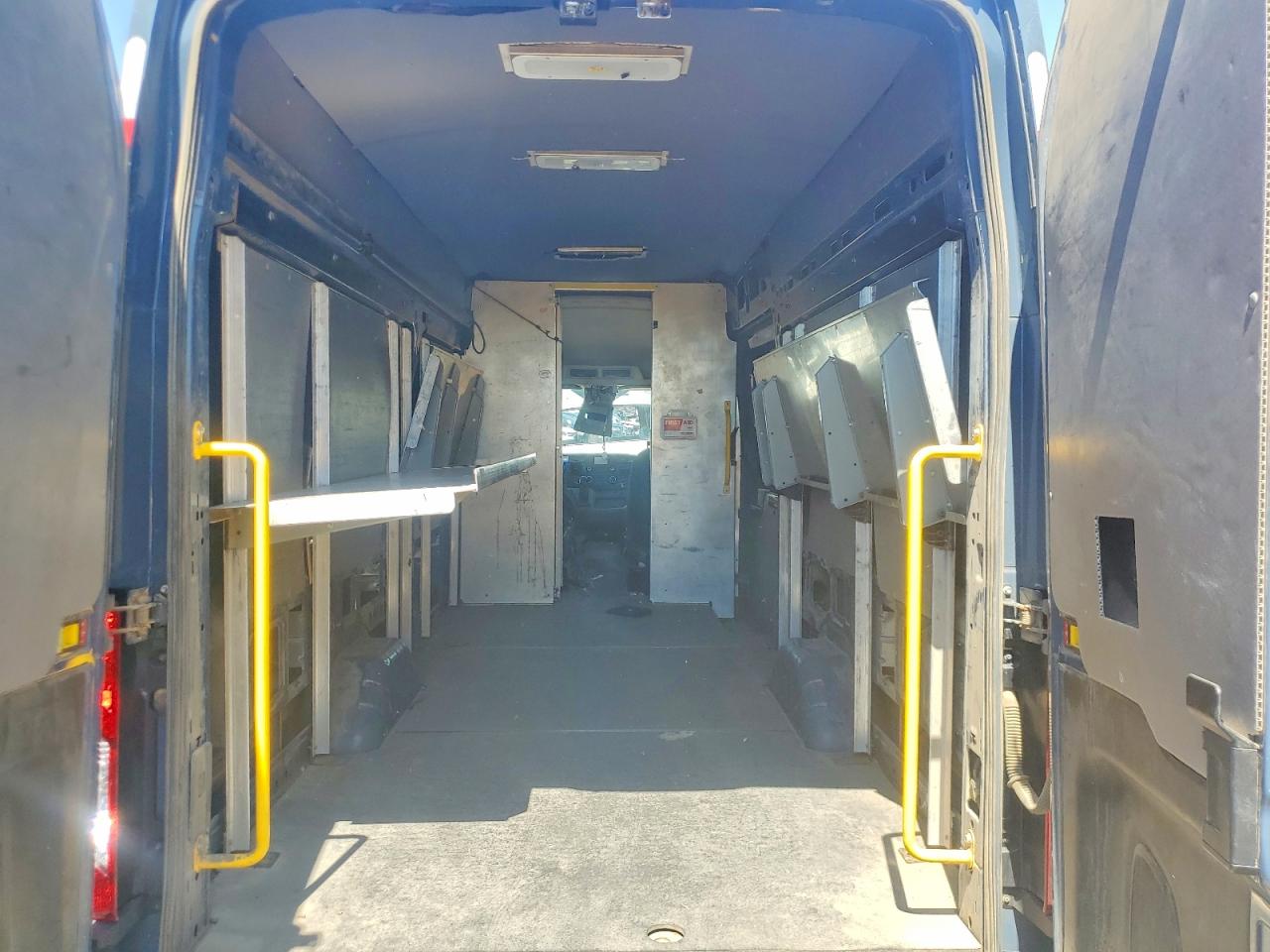 Ford Transit T-250
