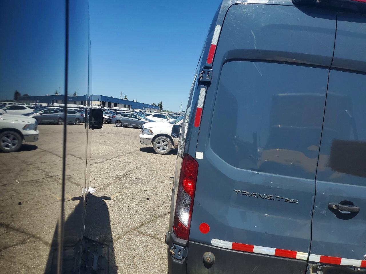 Ford Transit T-250