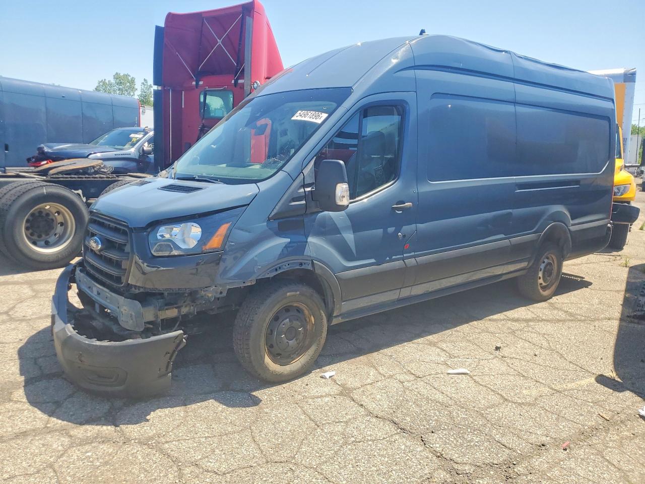 Salvage Ford Transit Image