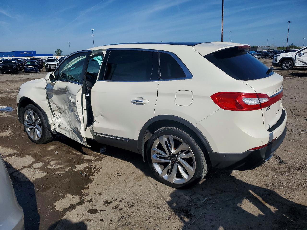 Lincoln MKX Black Label