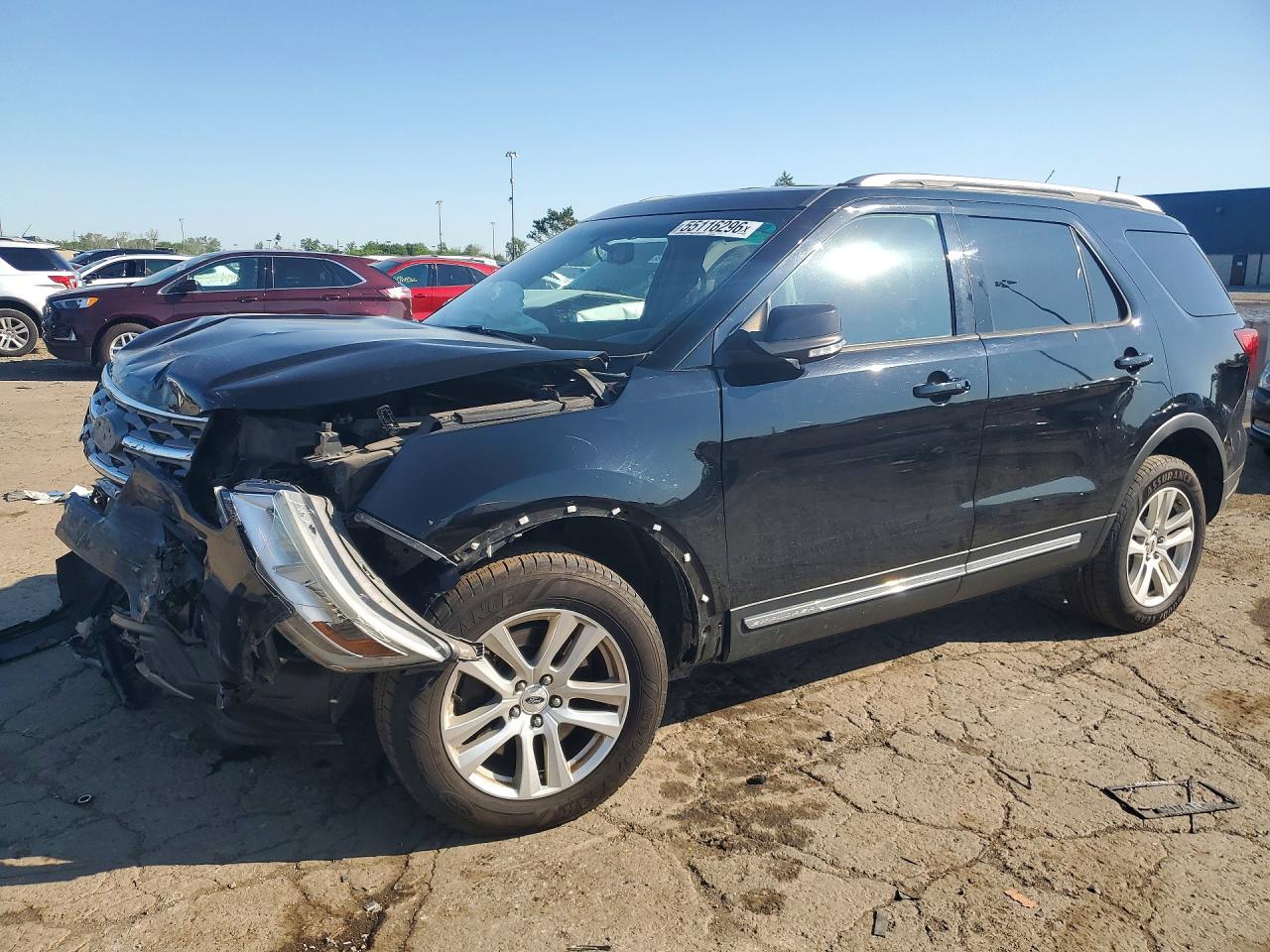 Salvage Ford Explorer Image